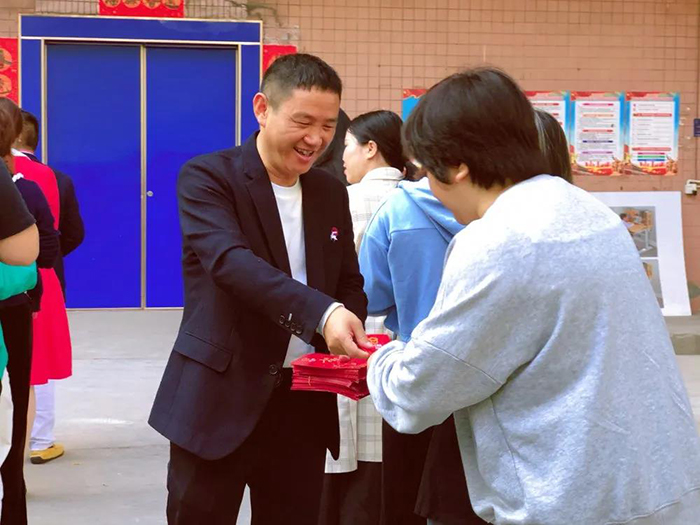 lehu88乐虎国际董事长王洪贵发红包